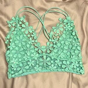 Free People 🌸 Flower Lace Bralette